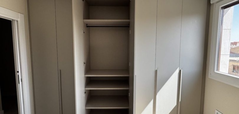 Joaquín Quijada armario